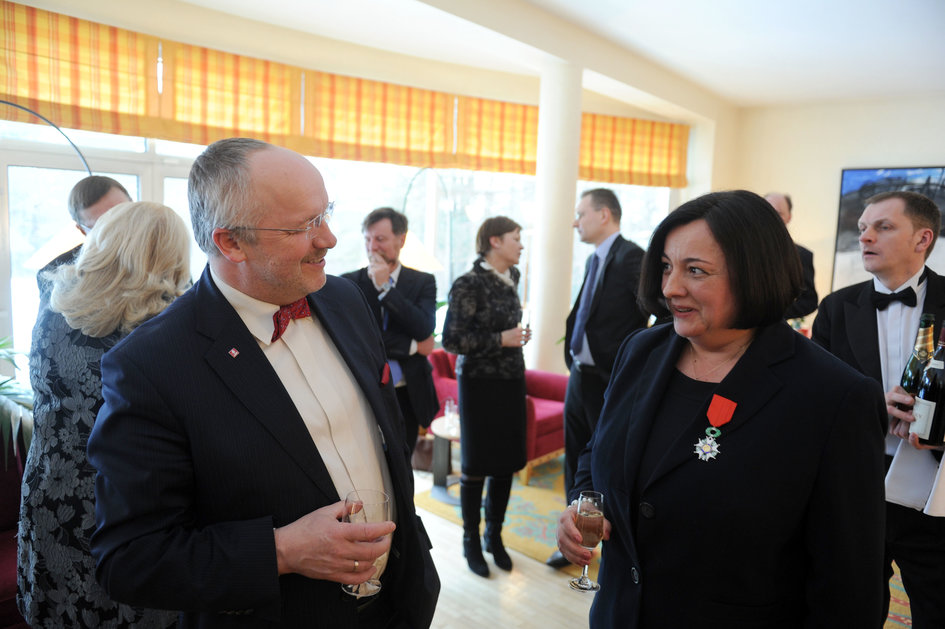 Mme Juraté Raguckiené et le ministre de la Défensese, M. Juozas Olekas (photo : A.Pliadis) - JPEG